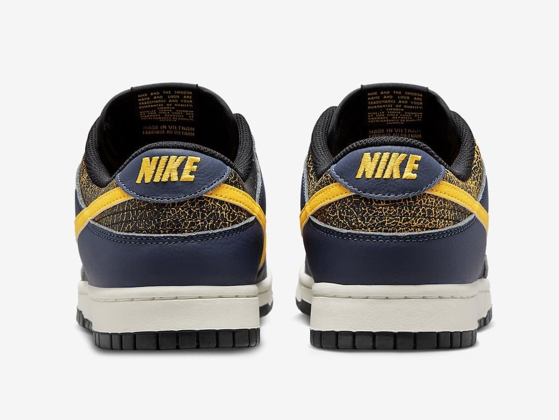 Nike Dunk Low "Michigan"