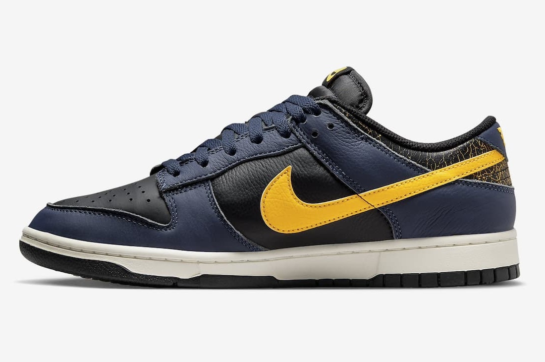 Nike Dunk Low "Michigan"