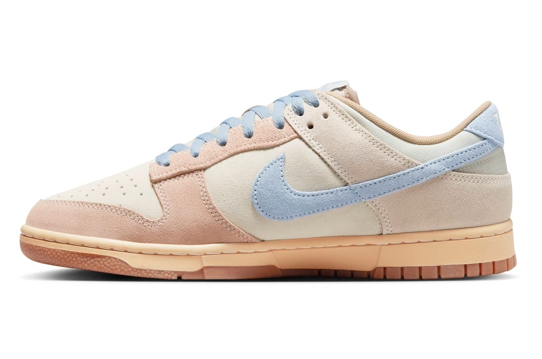 Nike Dunk Low "Blue Sanddrift"