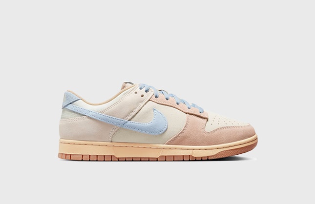 Nike Dunk Low "Blue Sanddrift"