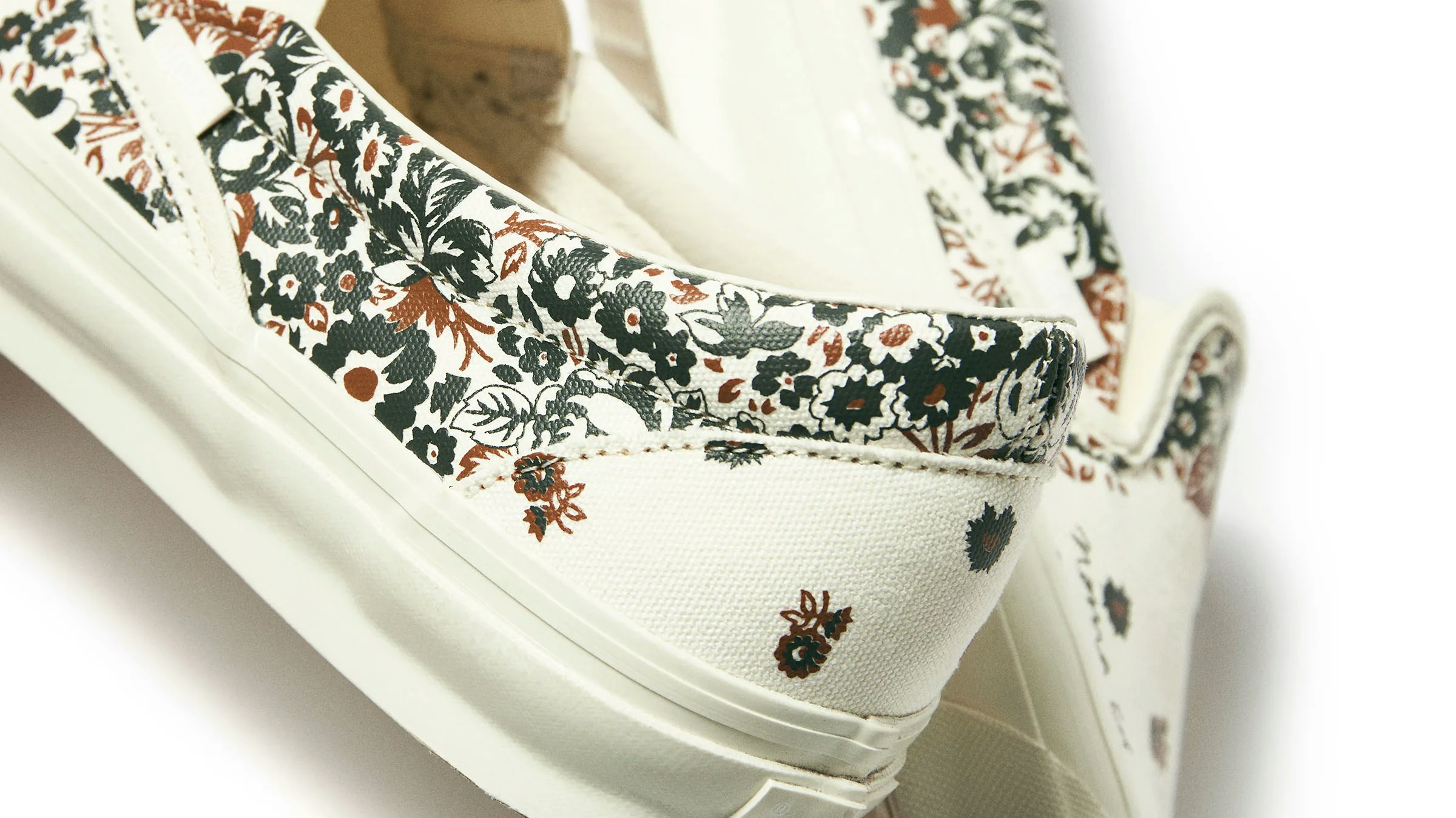 END. x NOMA t.d. x Vans Classic Slip On LX "Antique White"