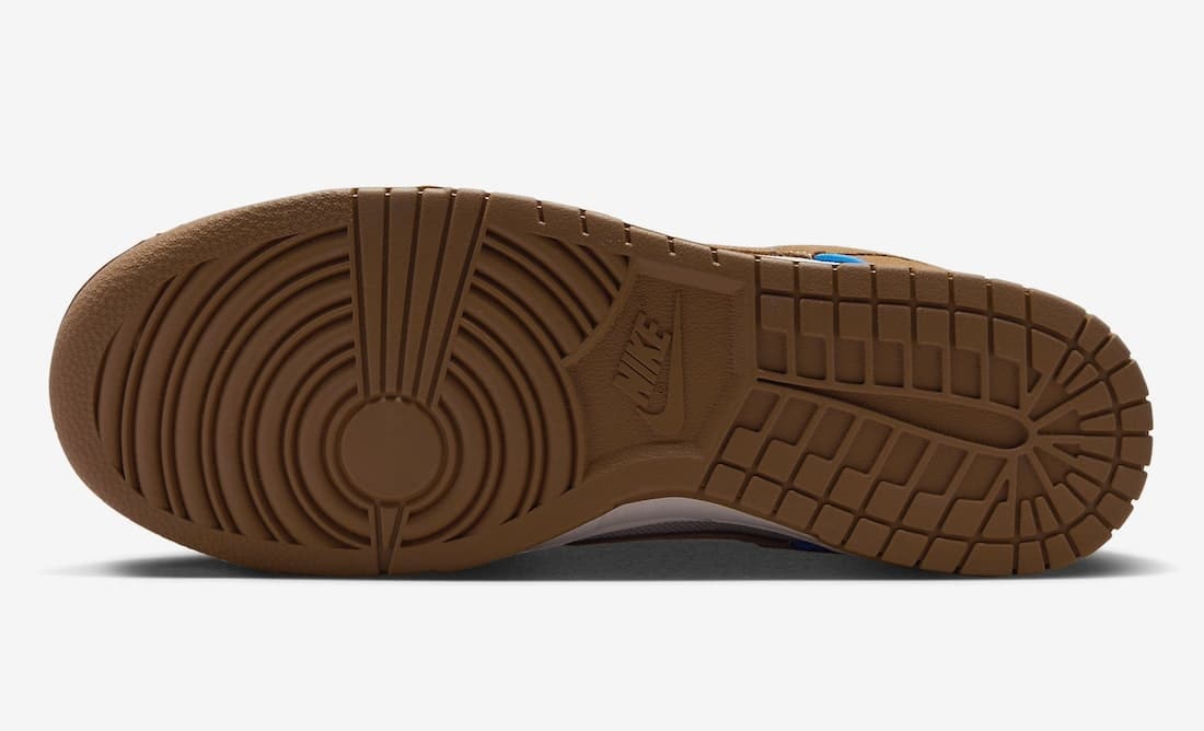 Nike Dunk Low PRM "Light British Tan"
