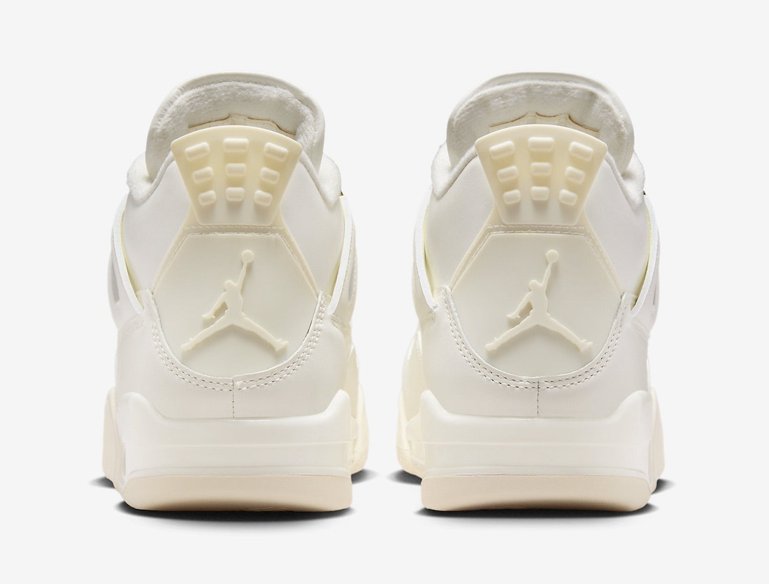 Air Jordan 4 Retro "Metallic Gold"