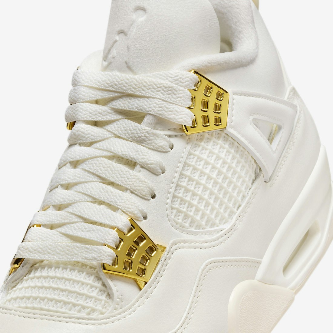 Air Jordan 4 Retro "Metallic Gold"