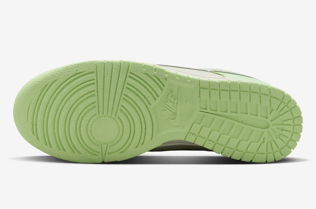 Nike Dunk Low "Next Nature" (Sea Glass)