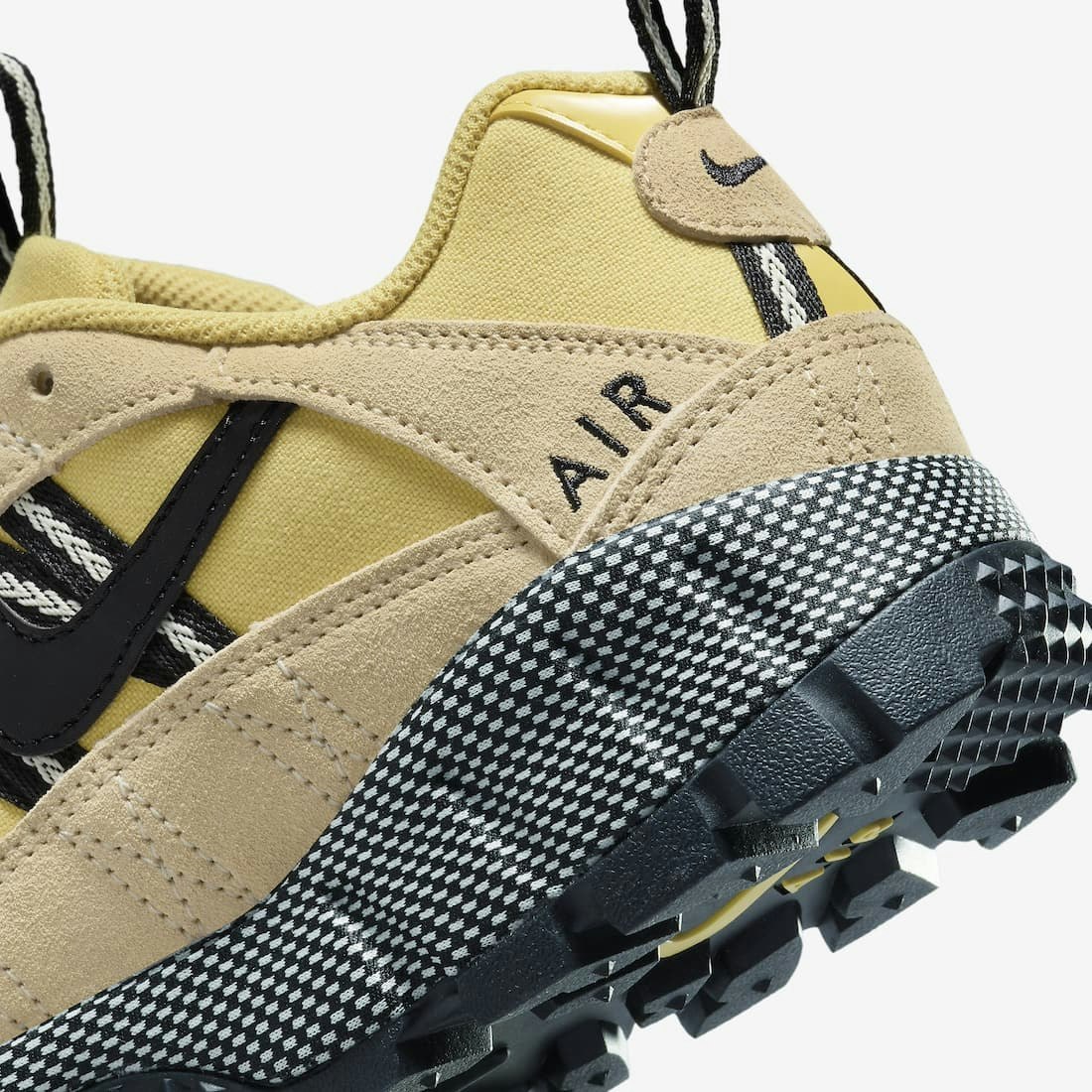 Nike Air Humara "Sesame"
