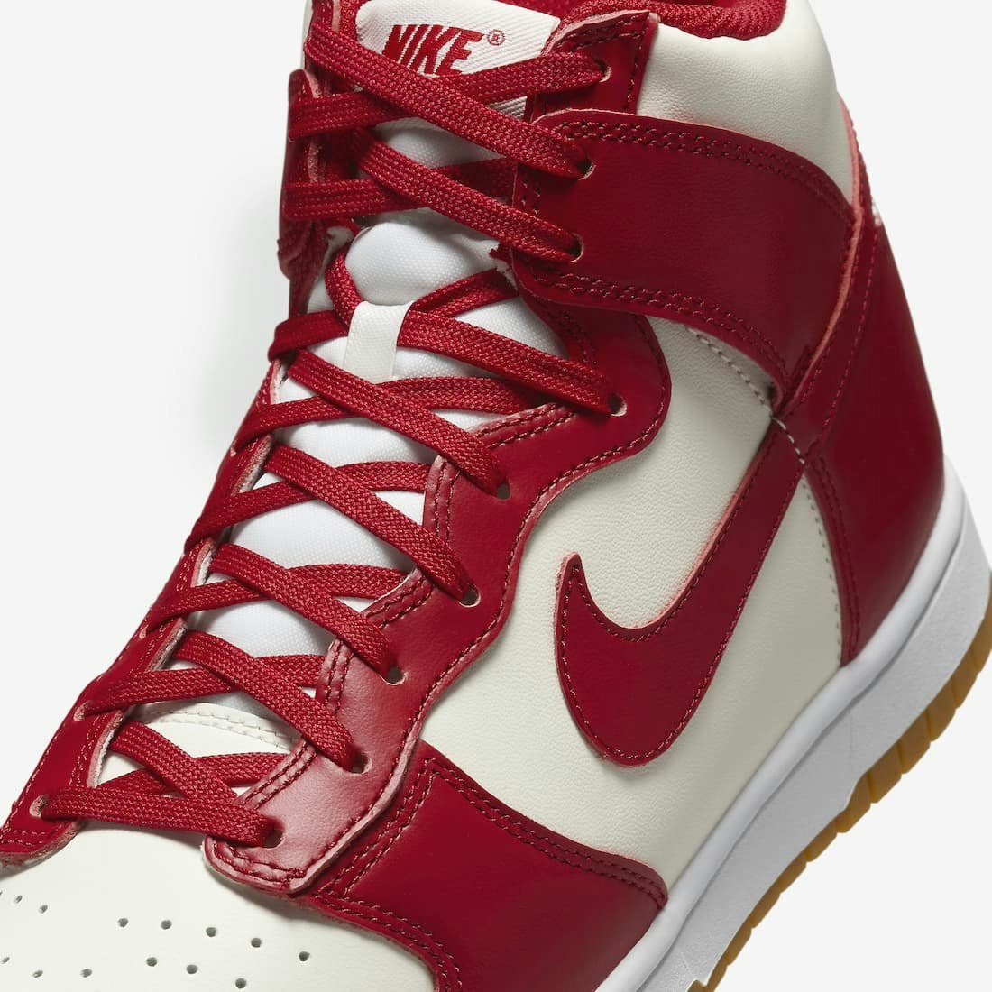 Nike Dunk High "Gym Red"