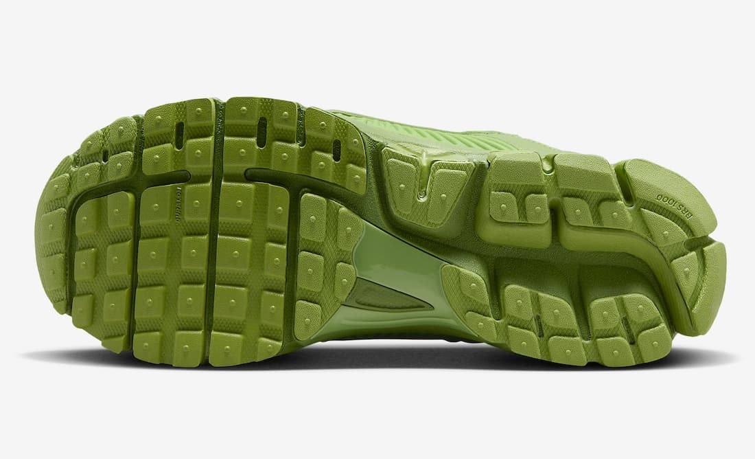 Nike Zoom Vomero 5 "Chlorophyll"