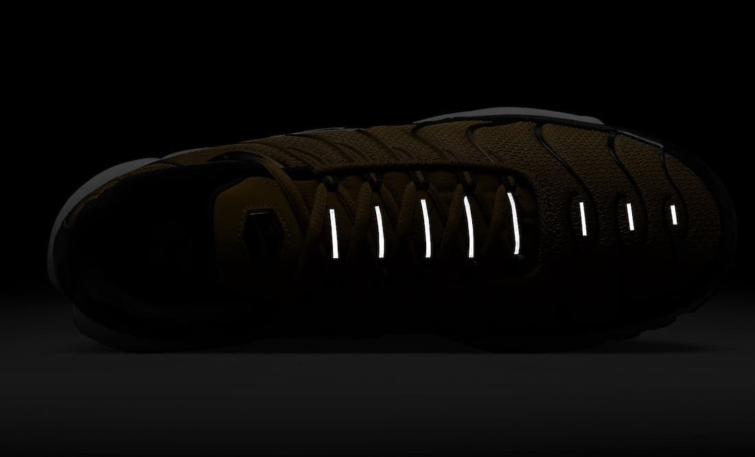Nike Air Max Plus "Golden Harvest"