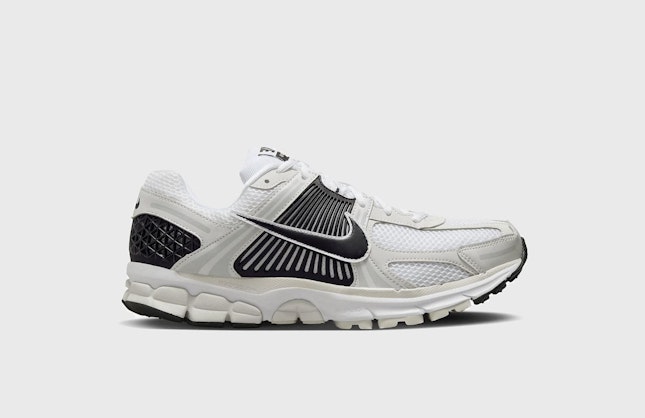 Nike Zoom Vomero 5 "Panda"