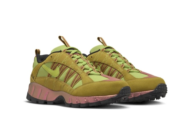 Nike Air Humara "Pacific Moss"