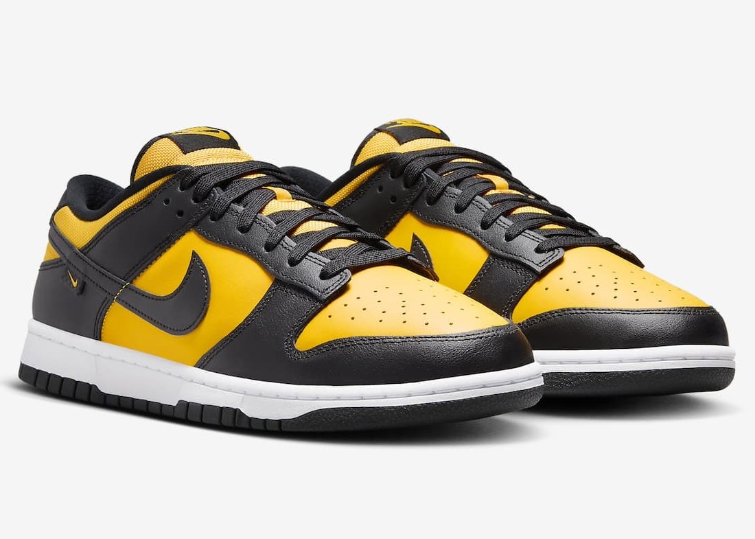 Nike Dunk Low "University Black Gold"