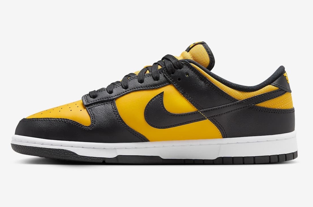 Nike Dunk Low "University Black Gold"