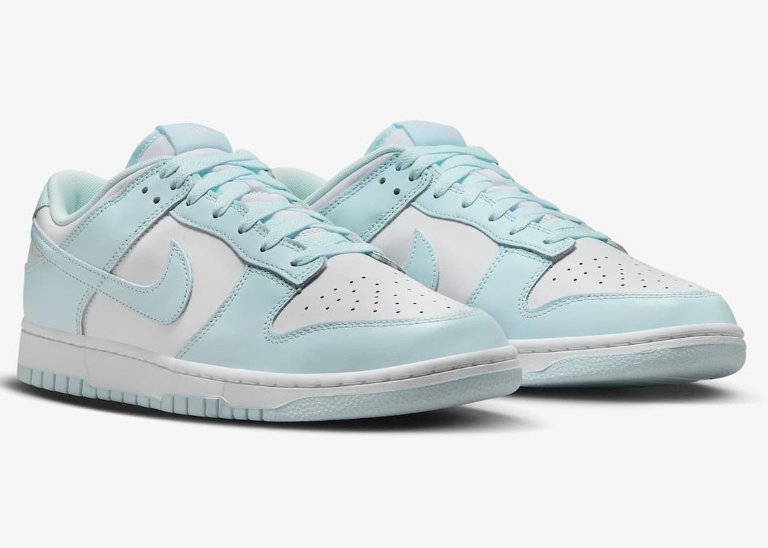 Nike Dunk Low "Glacier Blue"
