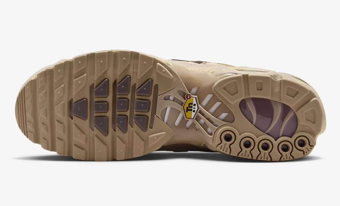 Nike Air Max Plus "Sesame"