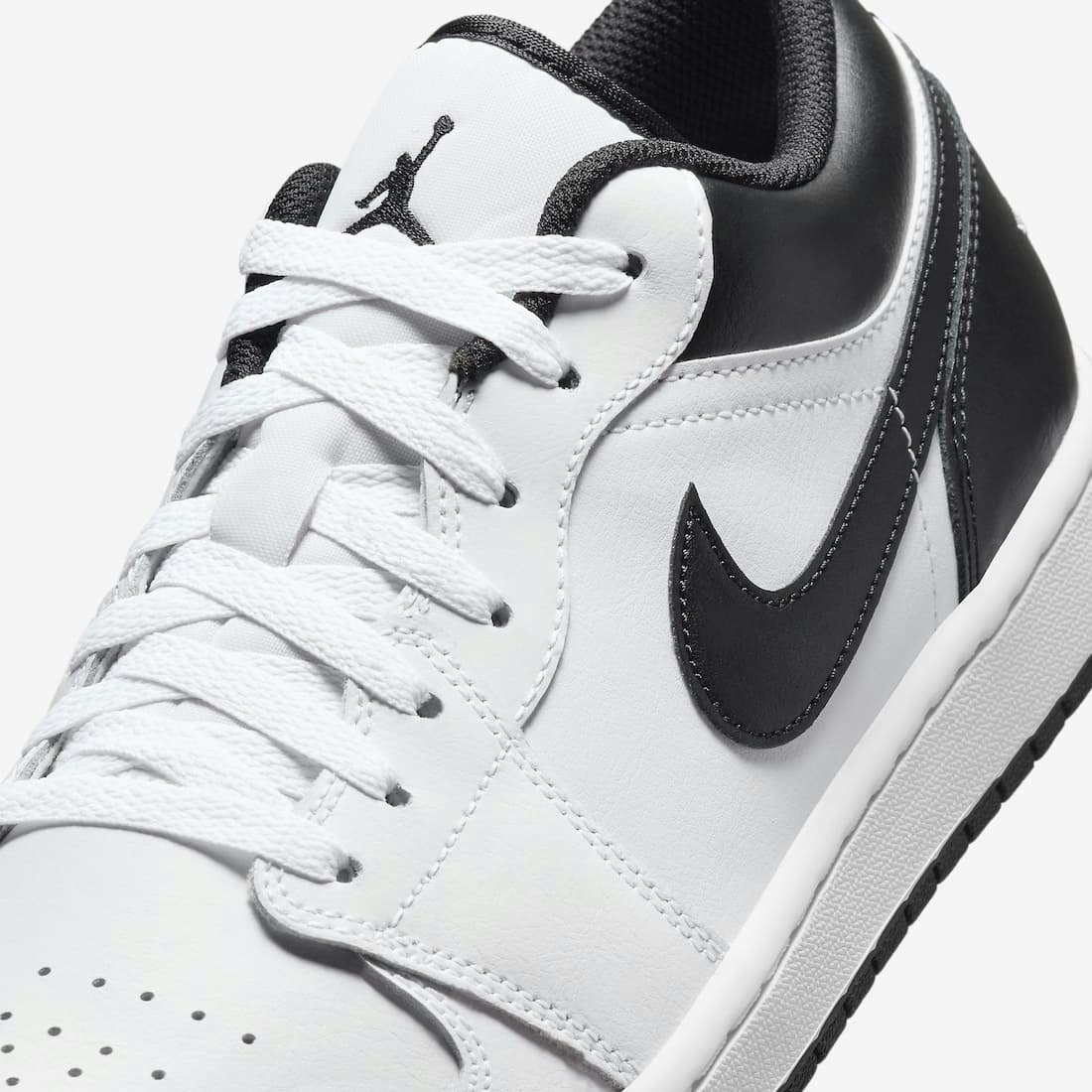 Air Jordan 1 Low "Reverse Panda"