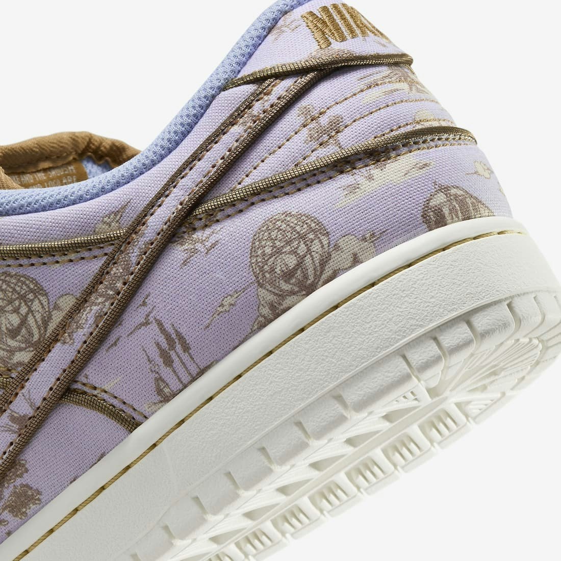 Nike SB Dunk Low PRM "Pastoral Print"