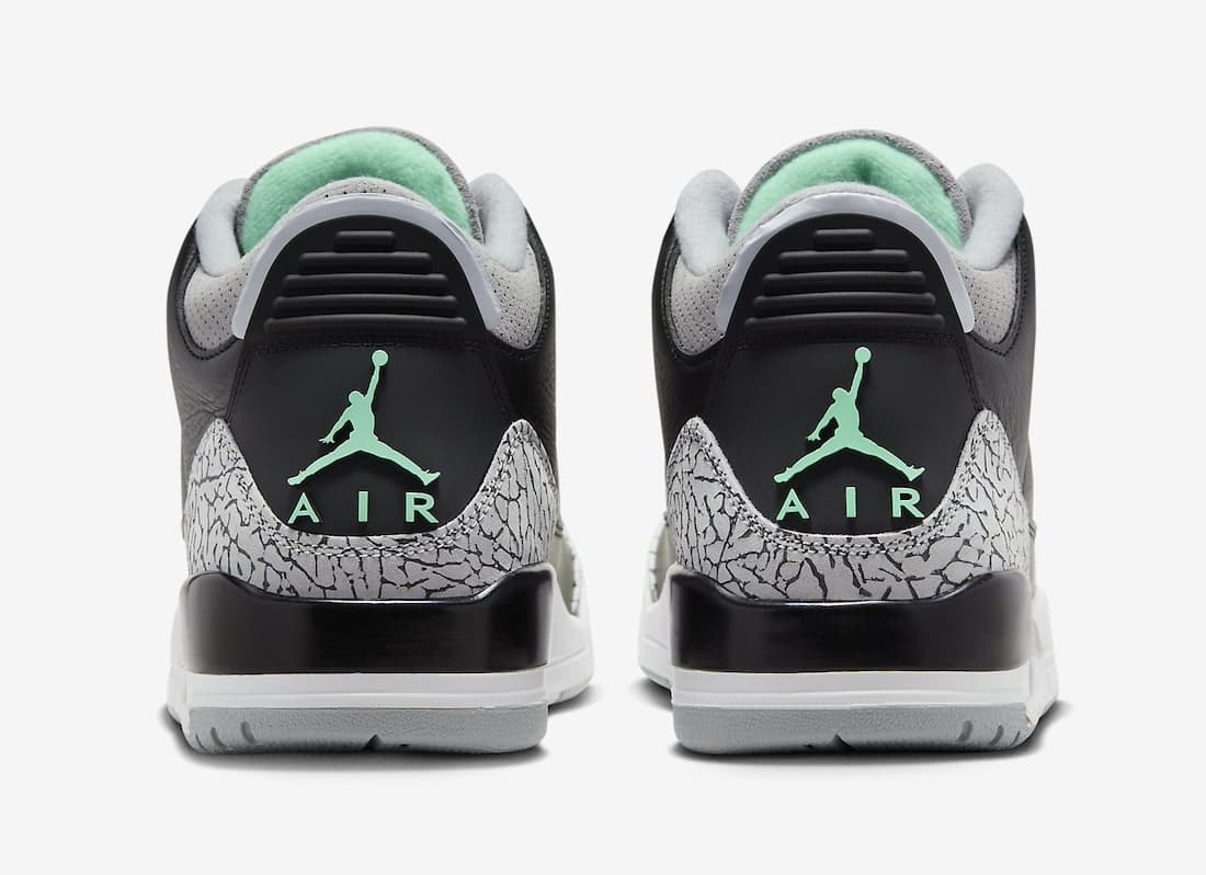 Air Jordan 3 Retro "Green Glow"