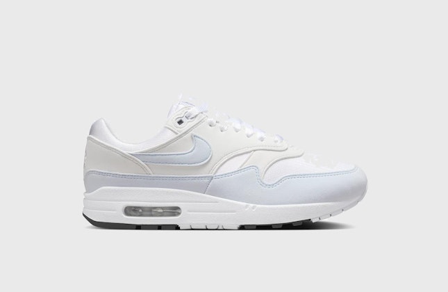 Nike Air Max 1 "Platinum Tint" Nike Air Max 1 "Platinum Tint"