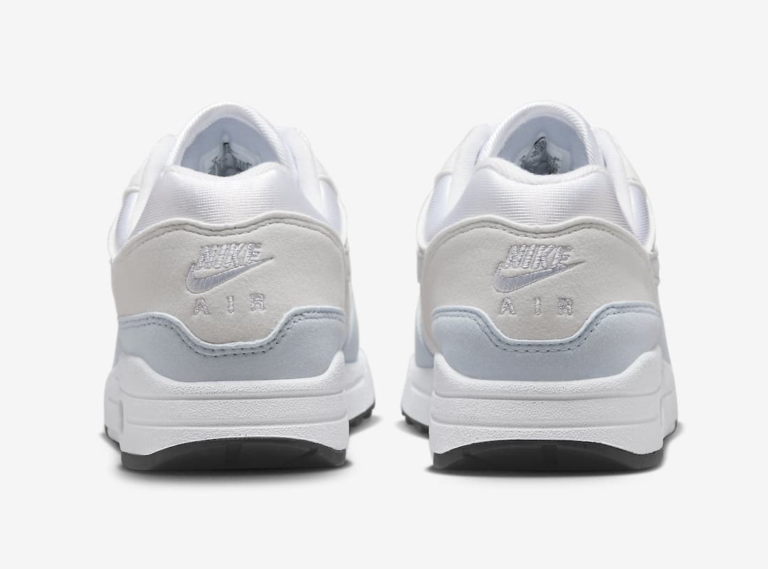 Nike Air Max 1 "Platinum Tint"