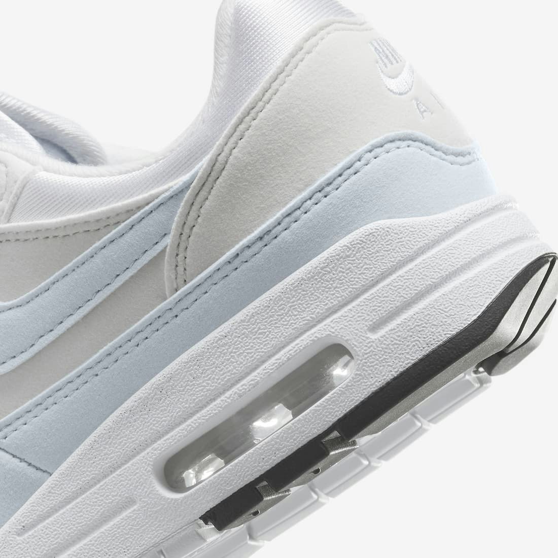 Nike Air Max 1 "Platinum Tint"