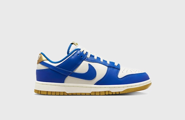 Nike Dunk Low "Kansas City Royals"