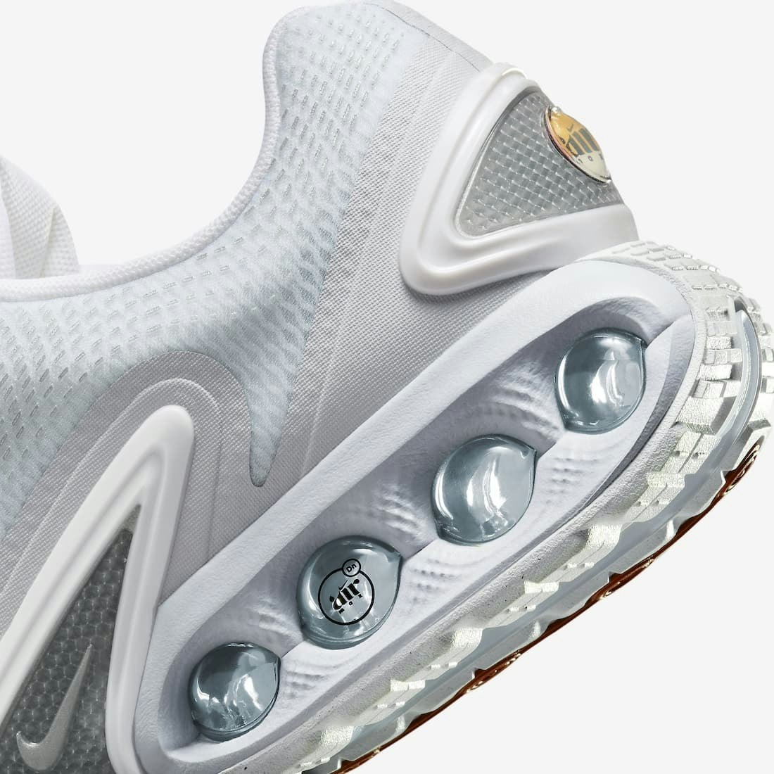 Nike Air Max DN "Metallic White"