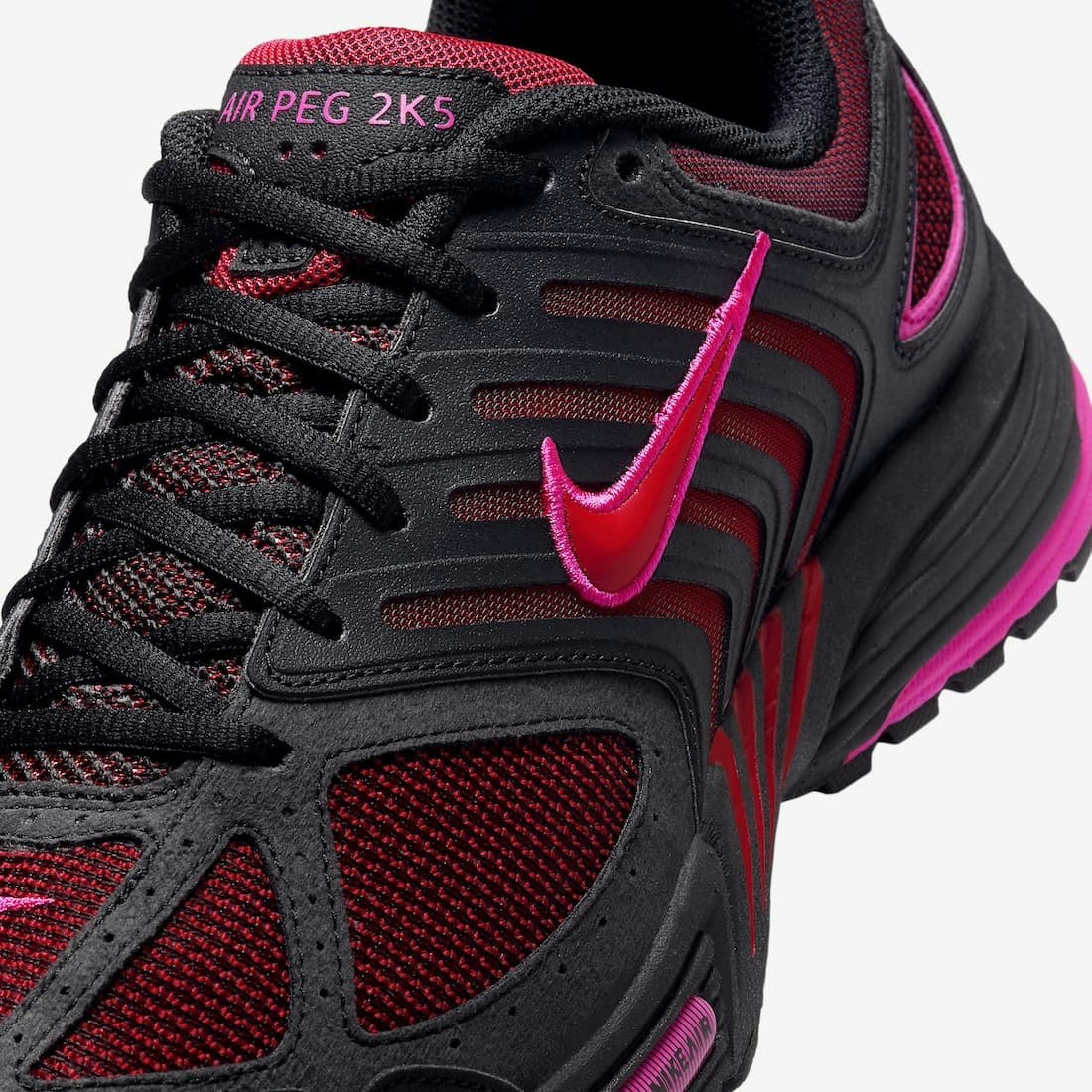 Nike Air Pegasus 2K5 "Fire Red"