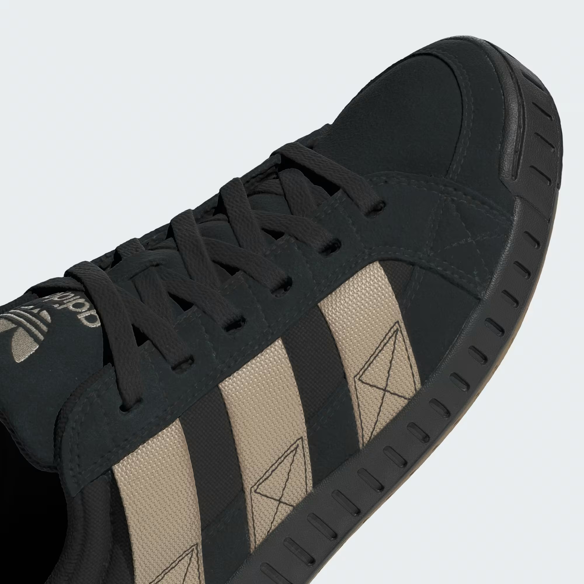 adidas LWST "Core Black"