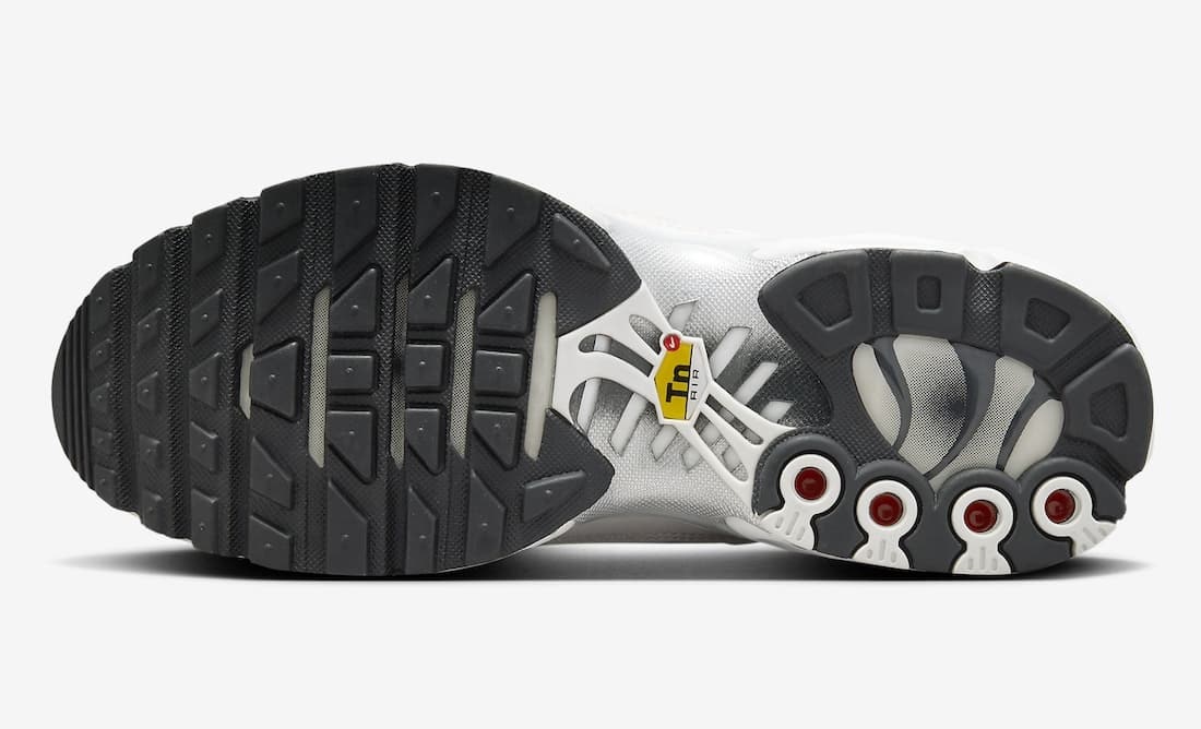 Nike Air Max Plus "Reflective"