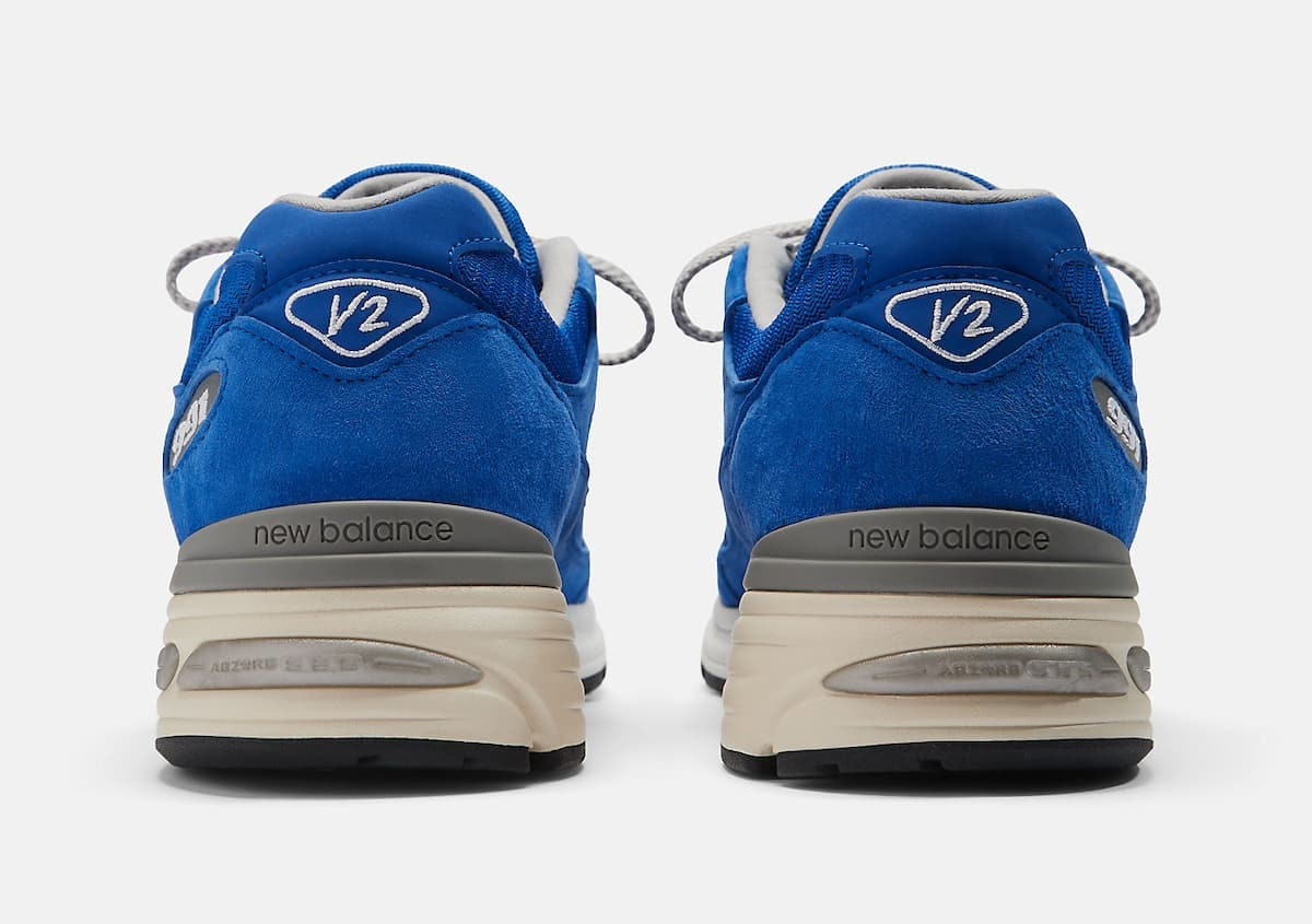 New Balance 991v2 "Made in UK" (Dazzling Blue)