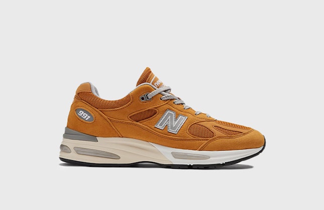 New Balance 991v2 "Made in UK" (Yellow)