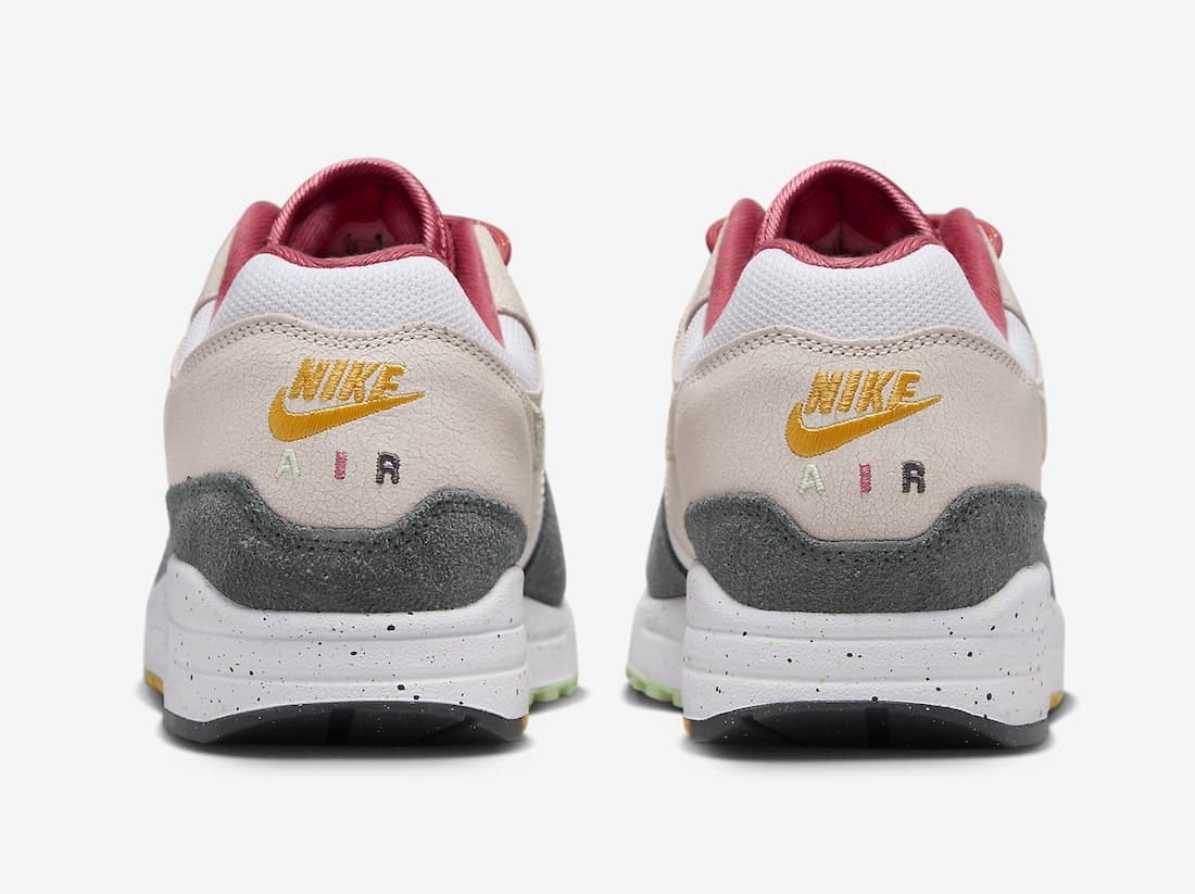 Nike Air Max 1 "Light Soft Pink"