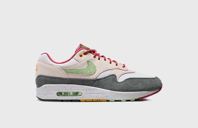 Nike Air Max 1 "Light Soft Pink"