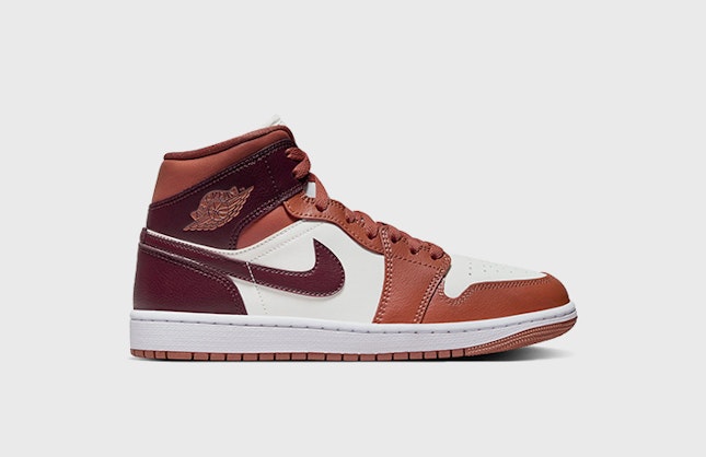 Air Jordan 1 Mid "Dusty Peach"