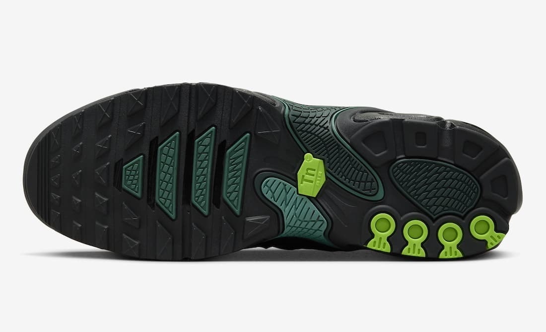 Nike Air Max Plus Drift "Vintage Green"