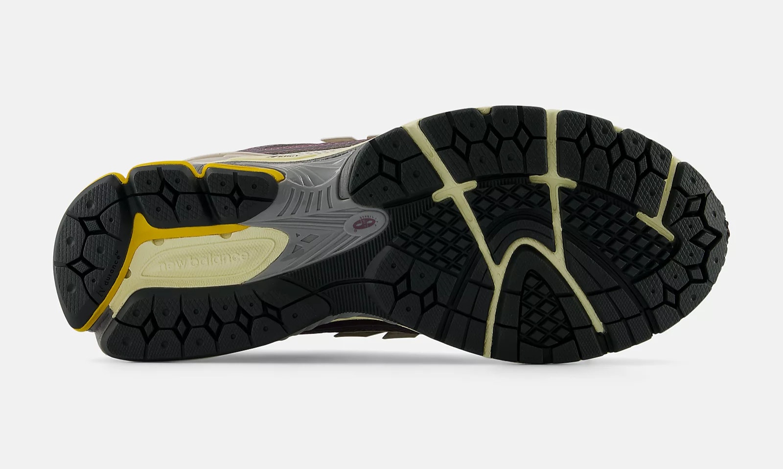 New Balance 1906R "Licorice"