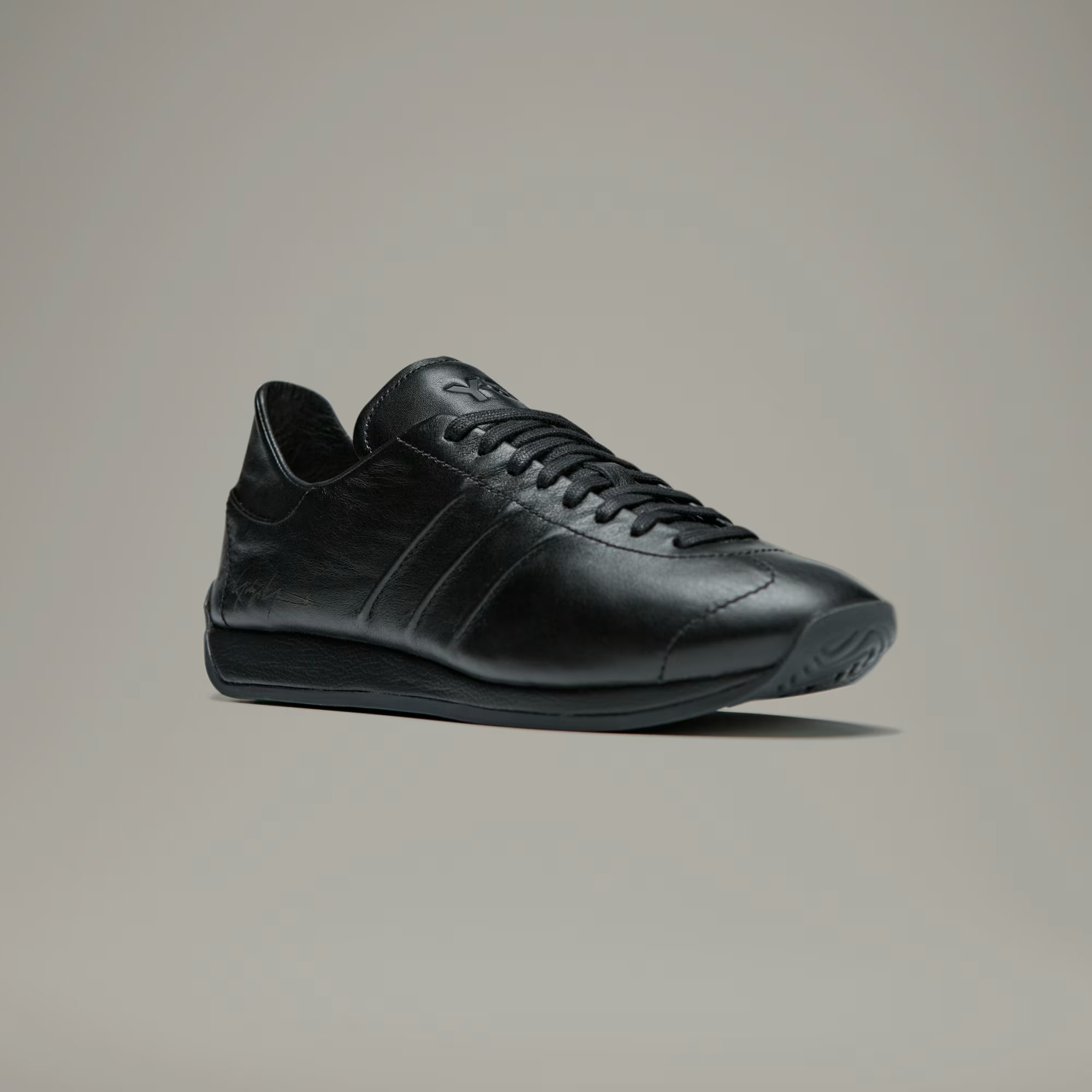 Y-3 x adidas Country "Black"