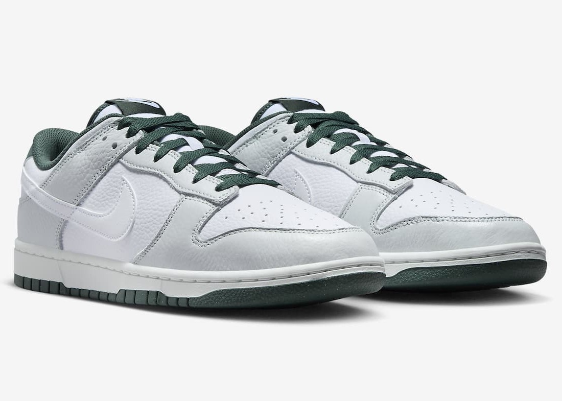 Nike Dunk Low "Vintage Green"