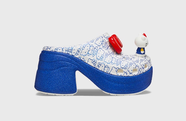 Hello Kitty x Crocs Siren Clog "50th Anniversairy" Hello Kitty x Crocs Siren Clog "50th Anniversairy"