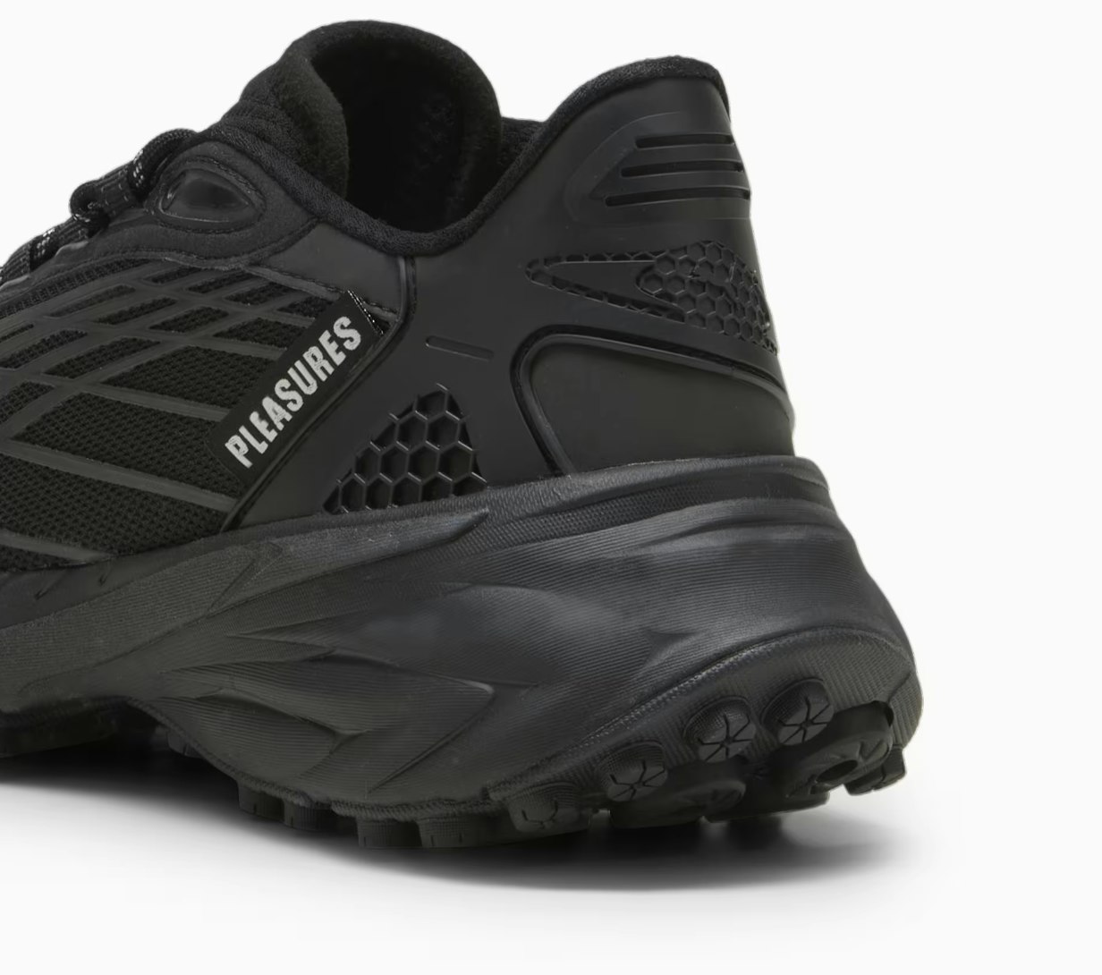 Pleasures x Puma Spirex "Puma Black"