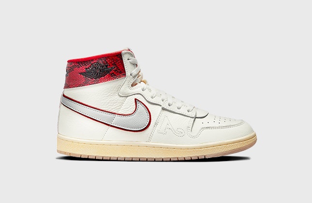 Awake NY x Jordan Air Ship "University Red" Awake NY x Jordan Air Ship "University Red"