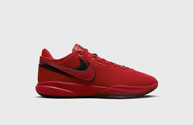 FC Liverpool x Nike LeBron 20 "Burgundy Crush"