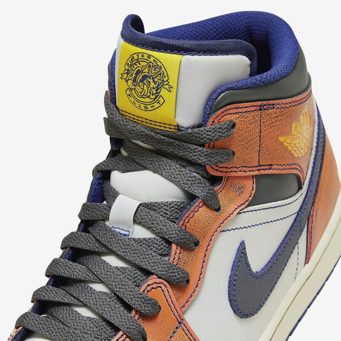 Air Jordan 1 Mid SE "Flight Vintage"