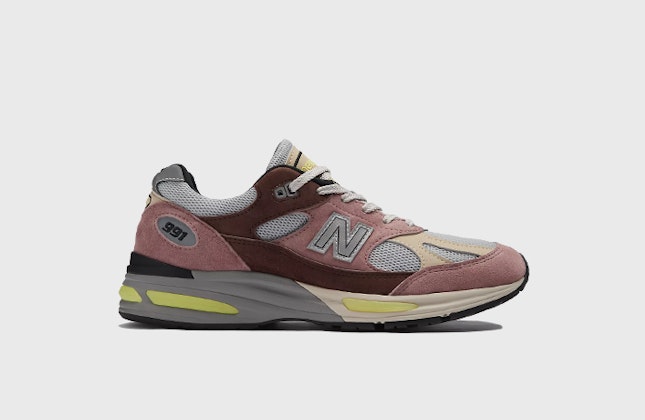 New Balance 991v2 "Made in UK" (Rosewood) New Balance 991v2 "Made in UK" (Rosewood)