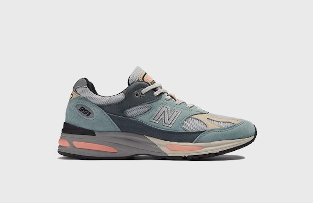 New Balance 991v2 "Made in UK" (Blue Silver) New Balance 991v2 "Made in UK" (Blue Silver)