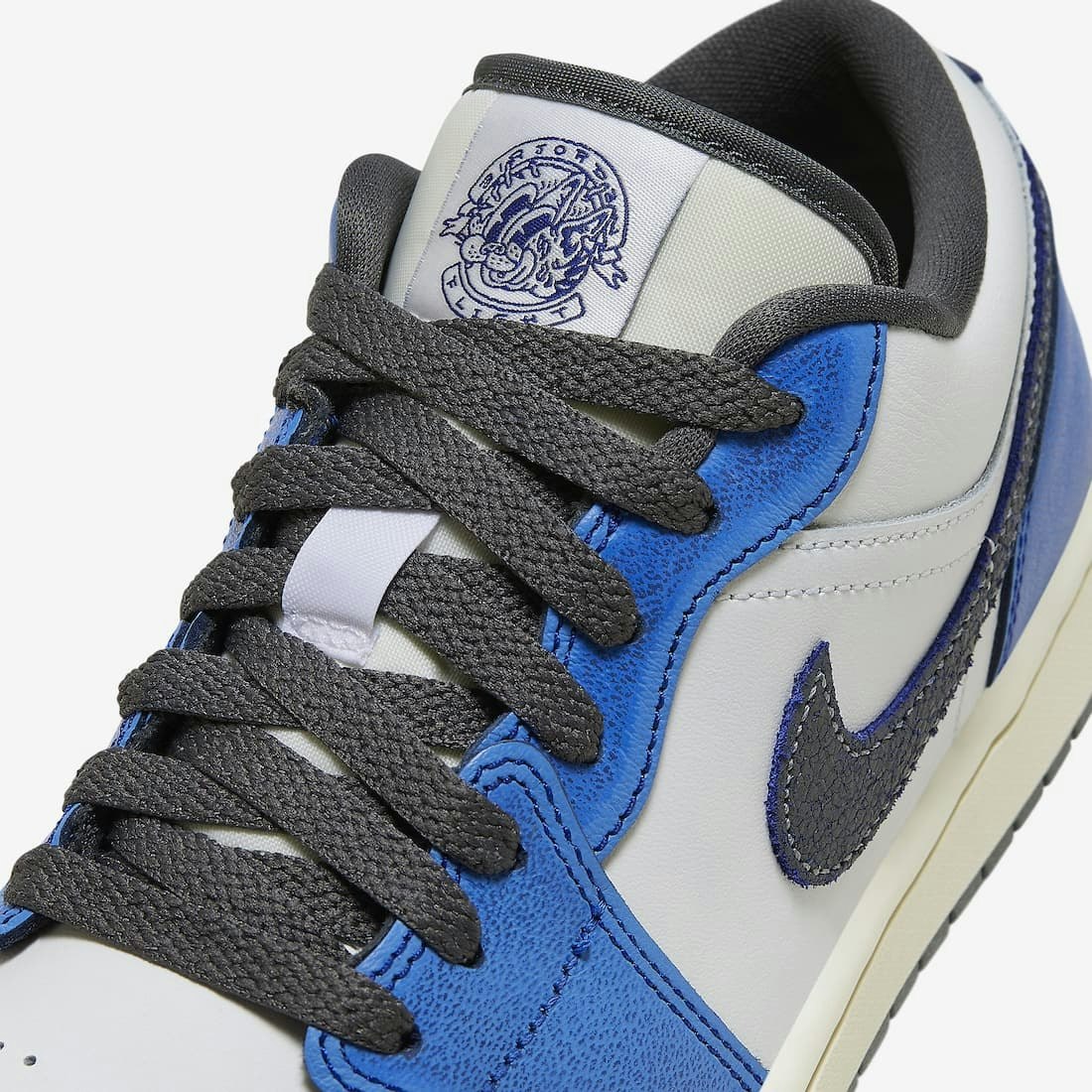 Air Jordan 1 Low SE “Flight Vintage”