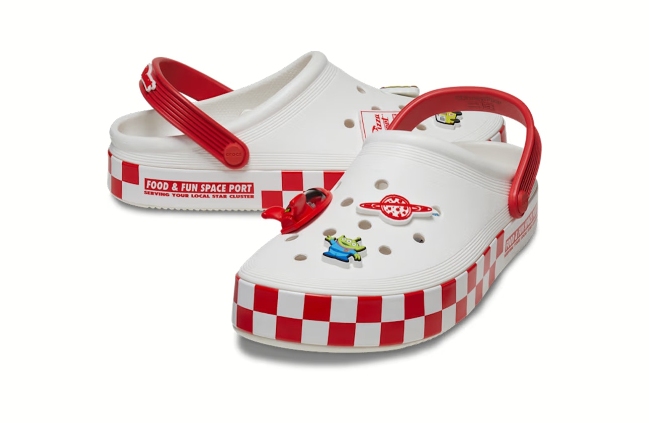 Toy Story x Crocs Off-Court Clog "Pizza Planet"