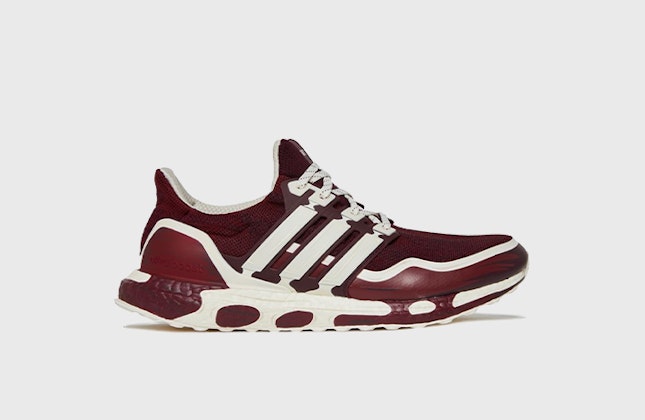 Attack on Titan x BAIT x adidas Ultra Boost "Titan" Attack on Titan x BAIT x adidas Ultra Boost "Titan"