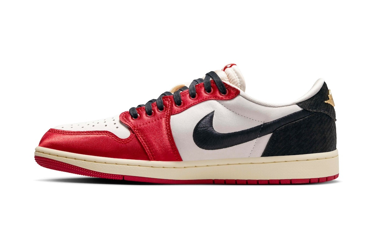 Trophy Room x Air Jordan 1 Low OG "Away"